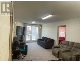 121 - 1096 JALNA BOULEVARD - 14