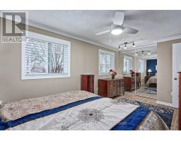 60 - 511 ADMIRAL DRIVE - 18