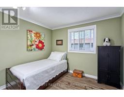 60 - 511 ADMIRAL DRIVE - 21