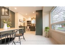 59 SURREY CRESCENT - 3