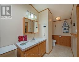 5A STEWART STREET - 24