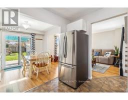 218 MARTINET AVENUE - 18