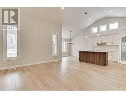 LOT 5 MACLEOD COURT - 4
