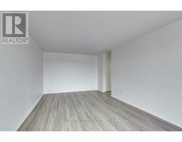 702 - 1600 ADELAIDE STREET N - 13