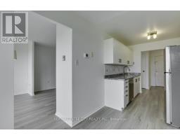 702 - 1600 ADELAIDE STREET N - 19