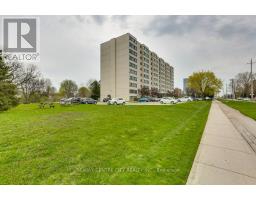 702 - 1600 ADELAIDE STREET N - 2