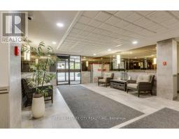 702 - 1600 ADELAIDE STREET N - 6