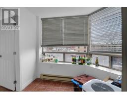 406 - 695 RICHMOND STREET - 12