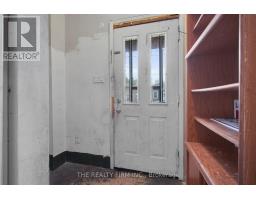 524 SIMCOE STREET - 21