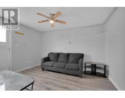 524 SIMCOE STREET - 26