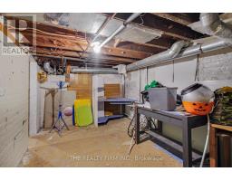 524 SIMCOE STREET - 31