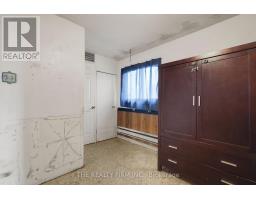 524 SIMCOE STREET - 7
