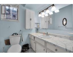 524 SIMCOE STREET - 9