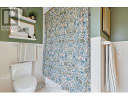 51 CATHCART STREET - 33