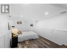 221 MERLIN CRESCENT - 20