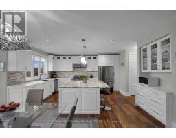 2217 DAUNCEY CRESCENT E - 7