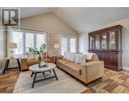48 AMBLESIDE DRIVE - 21