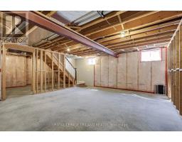 48 AMBLESIDE DRIVE - 25