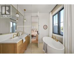 240 FOXBOROUGH PLACE - 10
