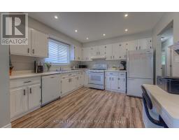 35 SYMPATICA CRESCENT - 13
