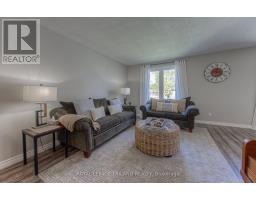 35 SYMPATICA CRESCENT - 9