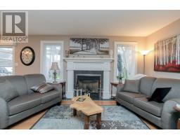54 TREADWELL STREET - 15
