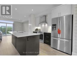 2 - 555 SUNNINGDALE ROAD E - 11