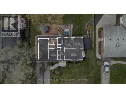 5 ABBEY RISE - 2