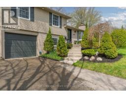 5 ABBEY RISE - 4
