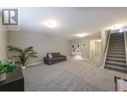 4 HARLEQUIN COURT - 19