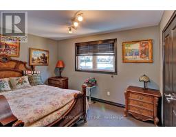 754 RIVERSIDE DRIVE - 15
