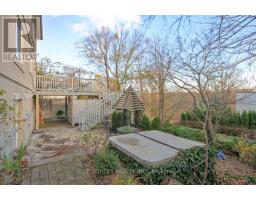 754 RIVERSIDE DRIVE - 34