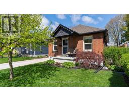 62 DOULTON STREET - 23
