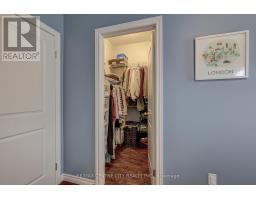 52 CIRCLEWOOD DRIVE - 22