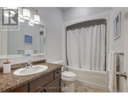 52 CIRCLEWOOD DRIVE - 25