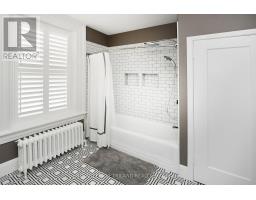 2770 SHEFFIELD PLACE - 29