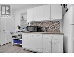 681 COLBORNE STREET - 7