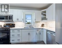 227 VANCOUVER STREET - 13