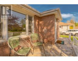 227 VANCOUVER STREET - 4