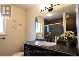 396 MACDONALD STREET - 16