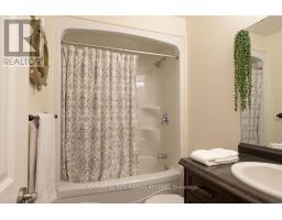 396 MACDONALD STREET - 21