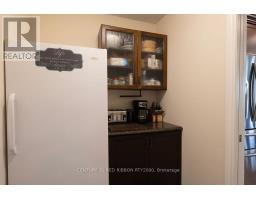 396 MACDONALD STREET - 39