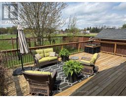 396 MACDONALD STREET - 40