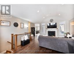 50 VEALE CRESCENT - 5