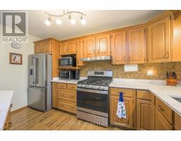 8444 LAZY LANE - 12