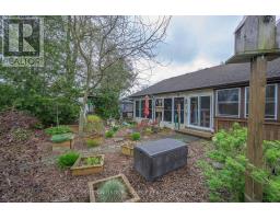 8444 LAZY LANE - 35