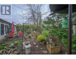 8444 LAZY LANE - 38