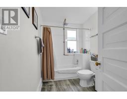 922 QUEENS AVENUE - 14