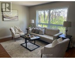 36 - 355 SANDRINGHAM CRESCENT - 12