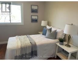 36 - 355 SANDRINGHAM CRESCENT - 21